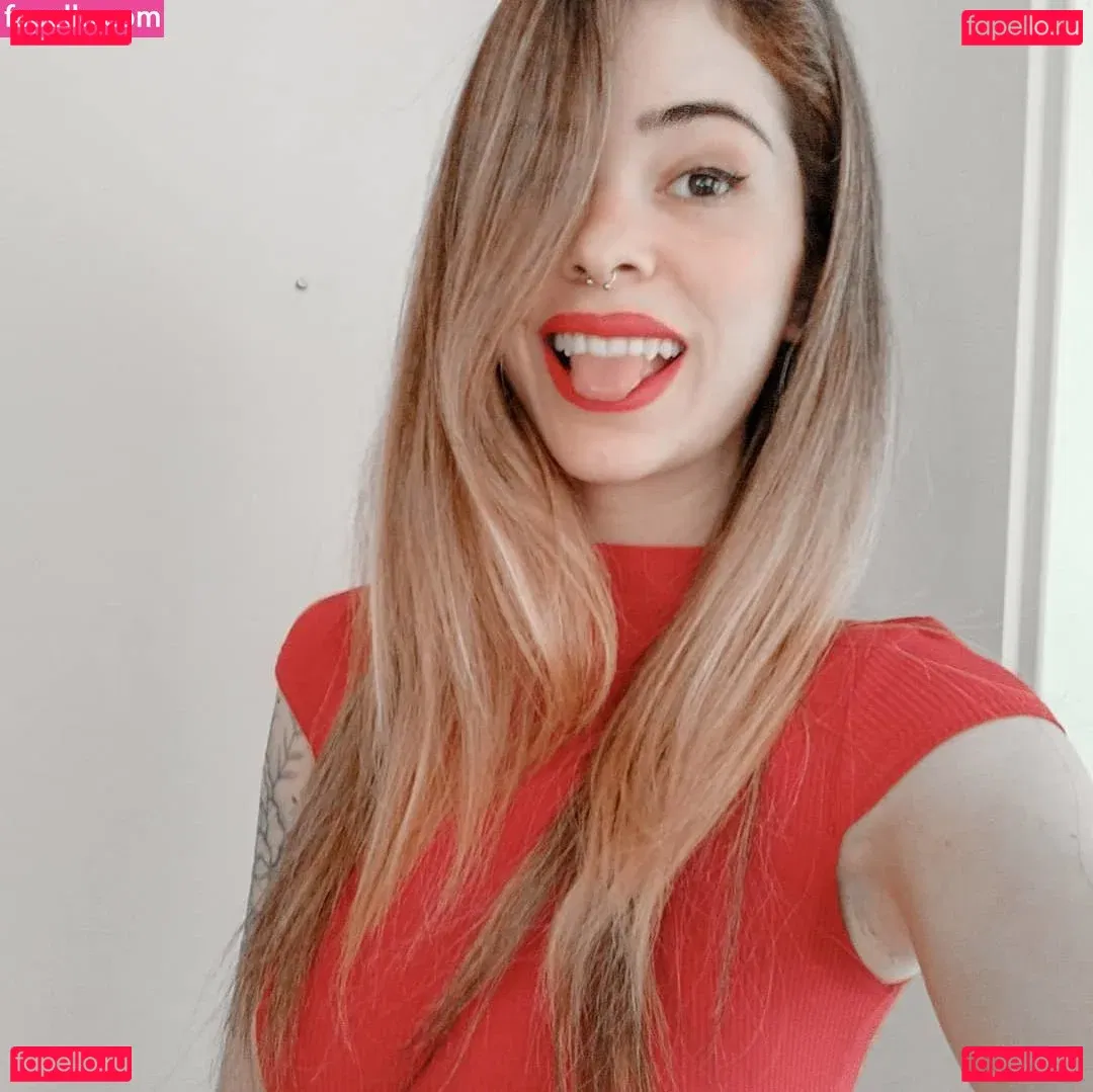 Yağmur Şimşek TR Onlyfans Photo Gallery 