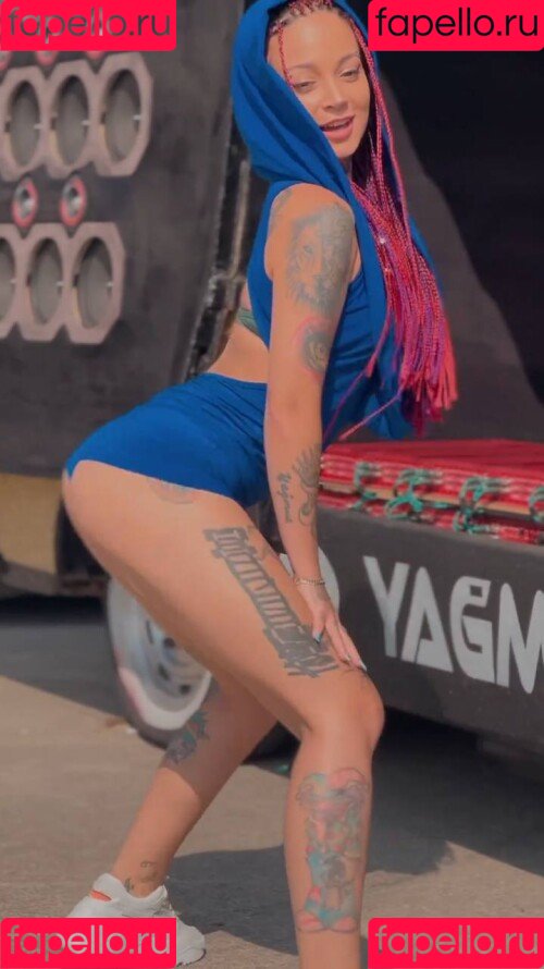 Yağmur Şimşek TR Onlyfans Photo Gallery 