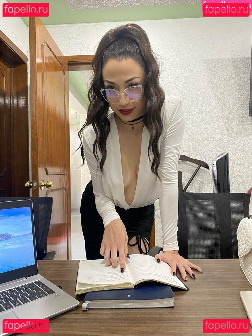 Kellylovemex Nude Onlyfans Photo 4