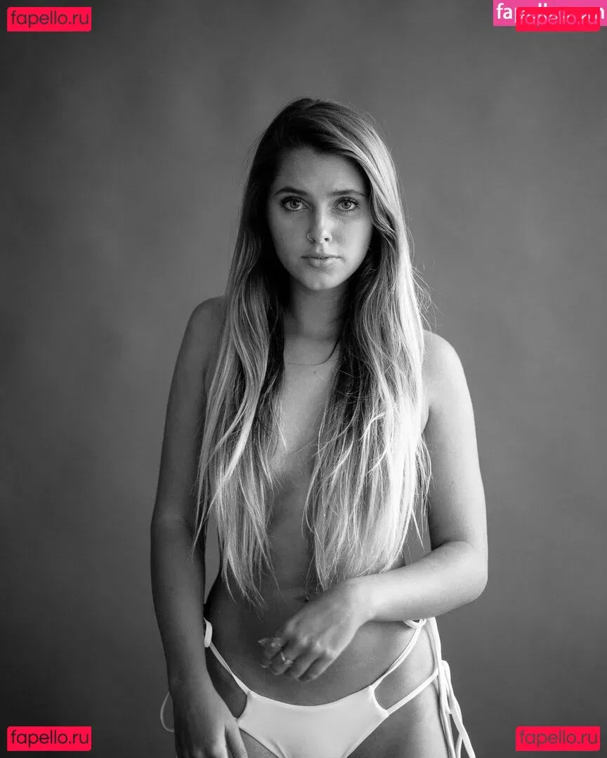 thatpineapplegirl Onlyfans Photo Gallery 