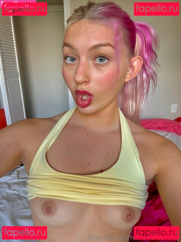 blondiebratty Nude Onlyfans Photo 3