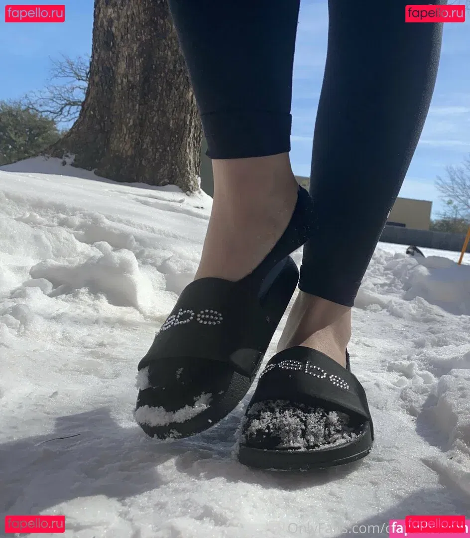 kayla.footsie Onlyfans Photo Gallery 