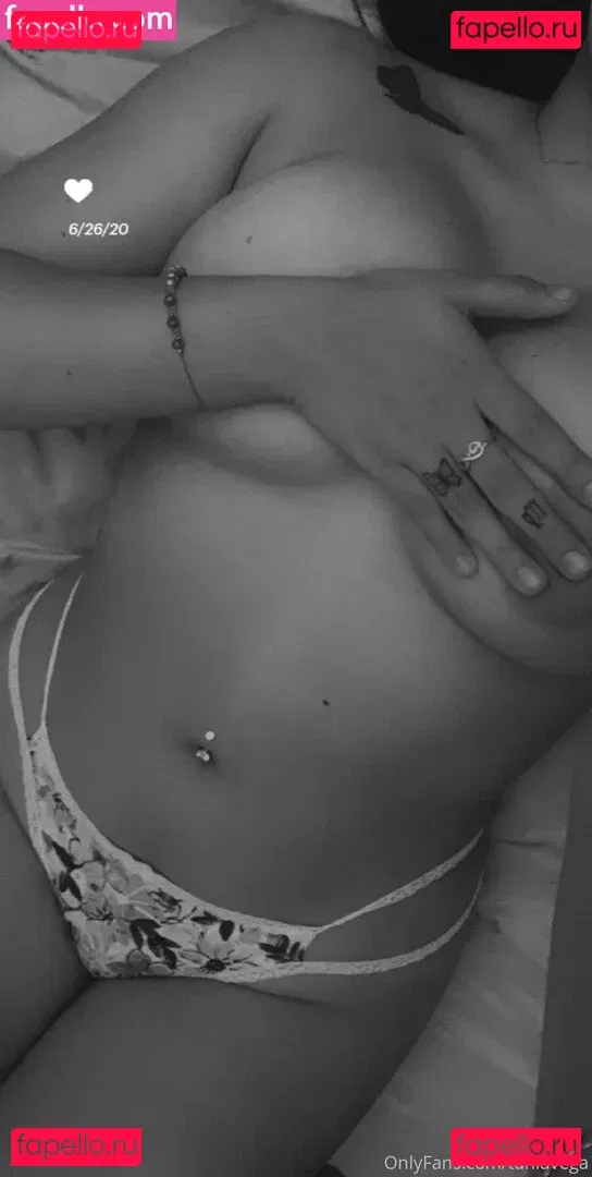 TaniaVega Onlyfans Photo Gallery 