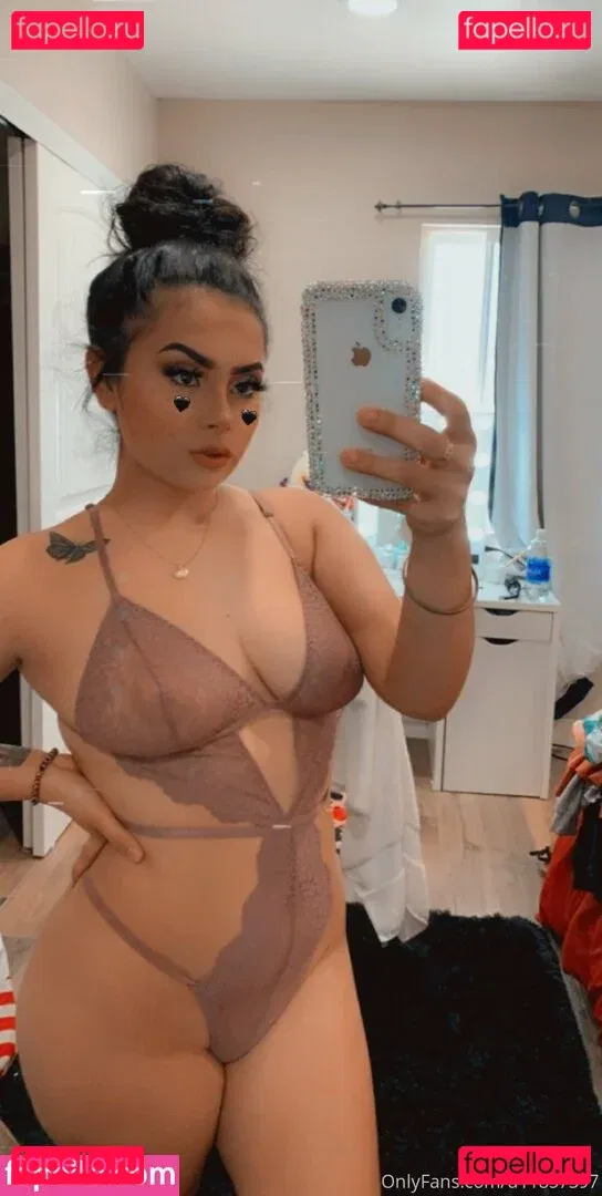 TaniaVega Onlyfans Photo Gallery 