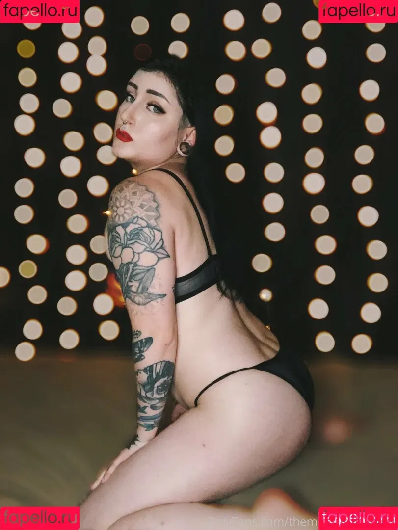 sinisterlilith Onlyfans Photo Gallery 