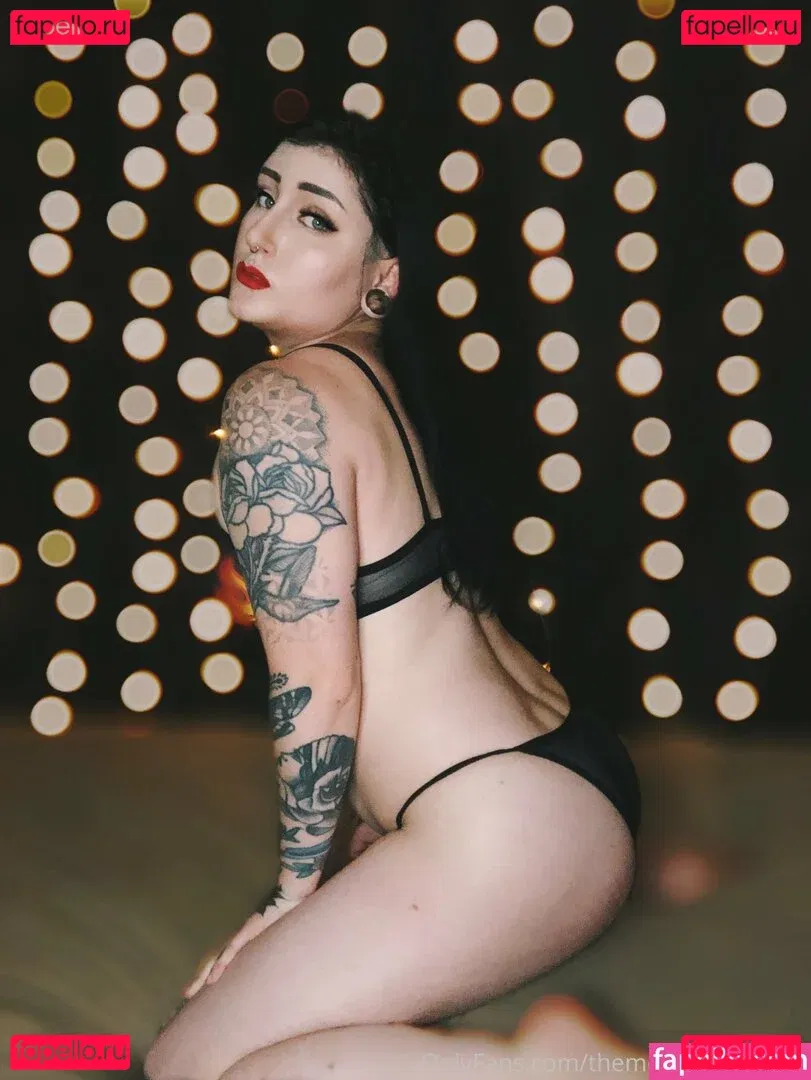 sinisterlilith Onlyfans Photo Gallery 