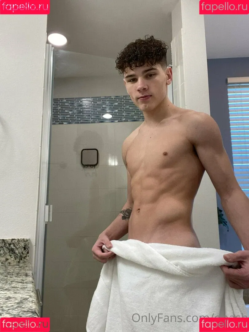 opash Onlyfans Photo Gallery 