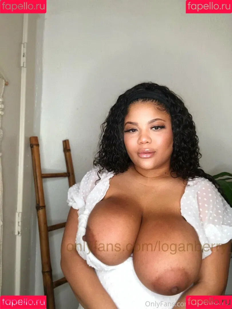 loganberry_ Onlyfans Photo Gallery 
