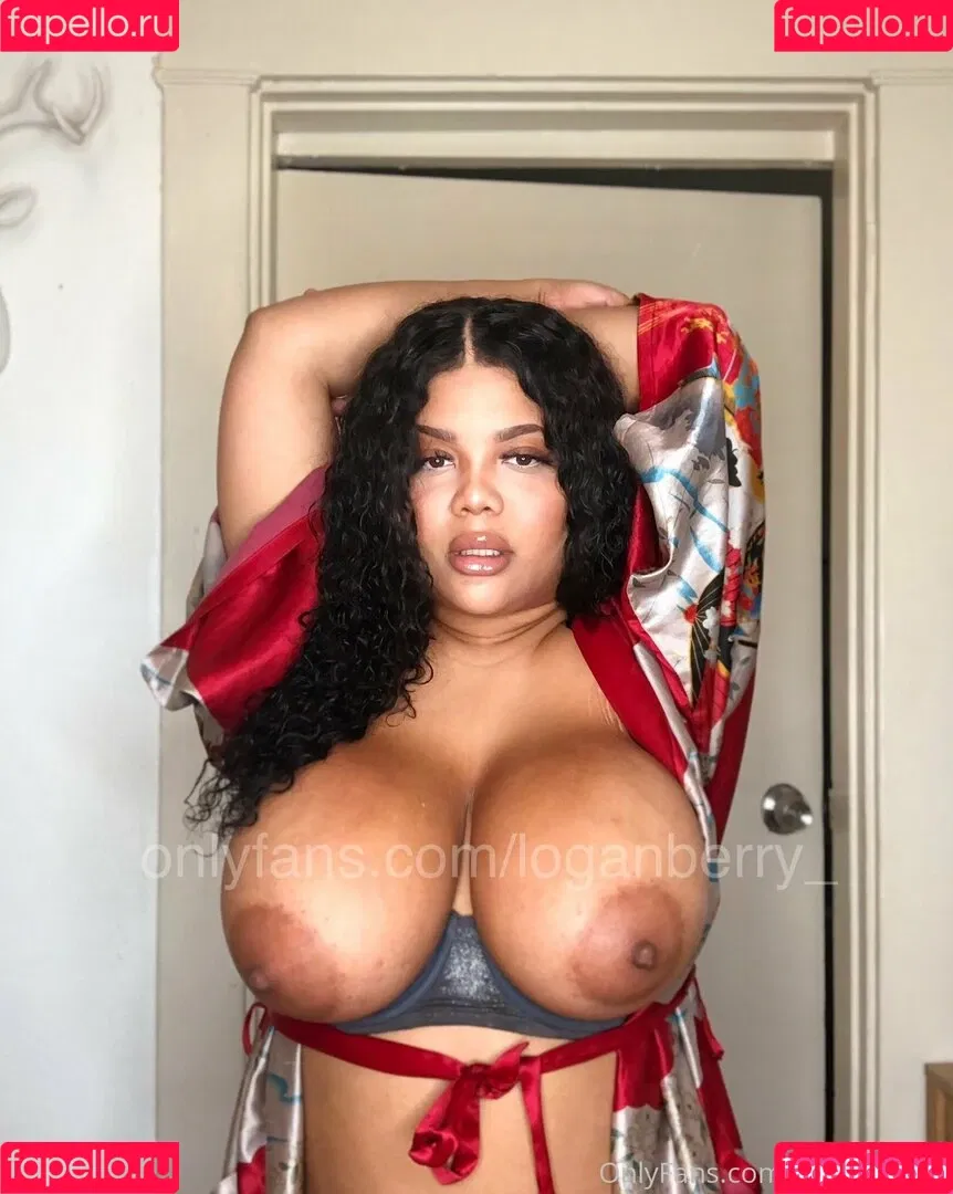 loganberry_ Onlyfans Photo Gallery 