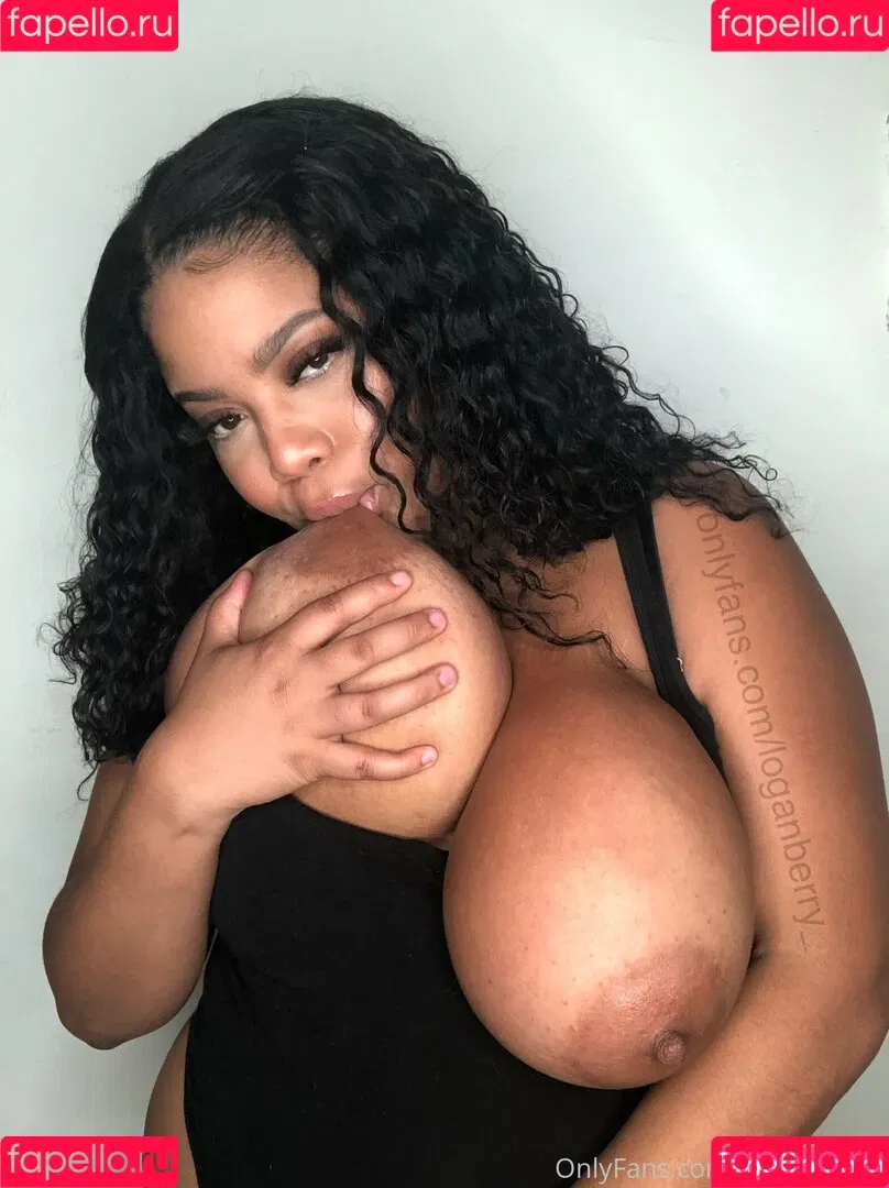 loganberry_ Onlyfans Photo Gallery 