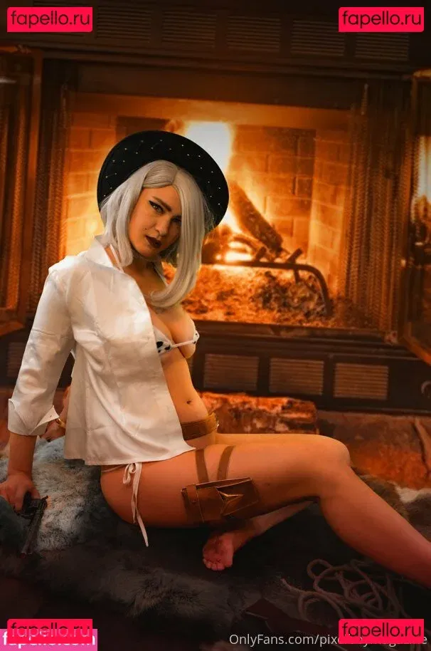 pixelboymagazine Onlyfans Photo Gallery 