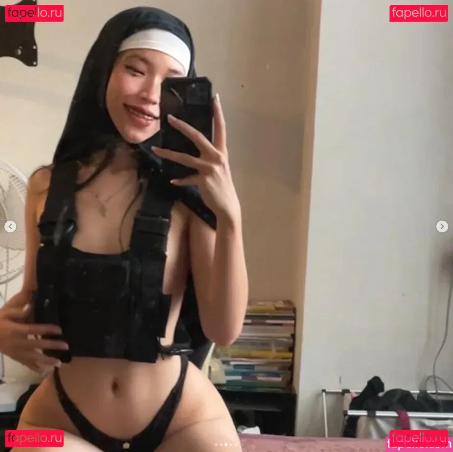 buncharean2 Onlyfans Photo Gallery 