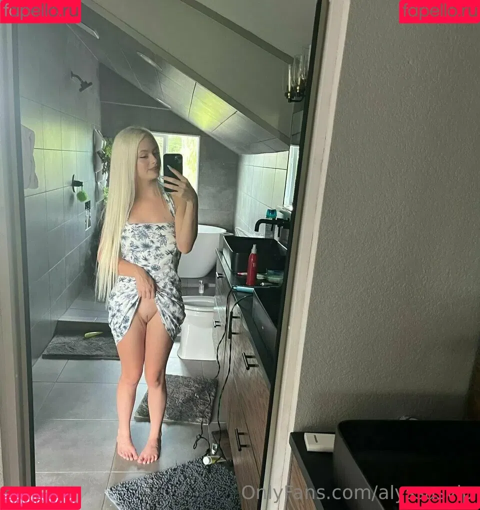 alyssasvip Onlyfans Photo Gallery 