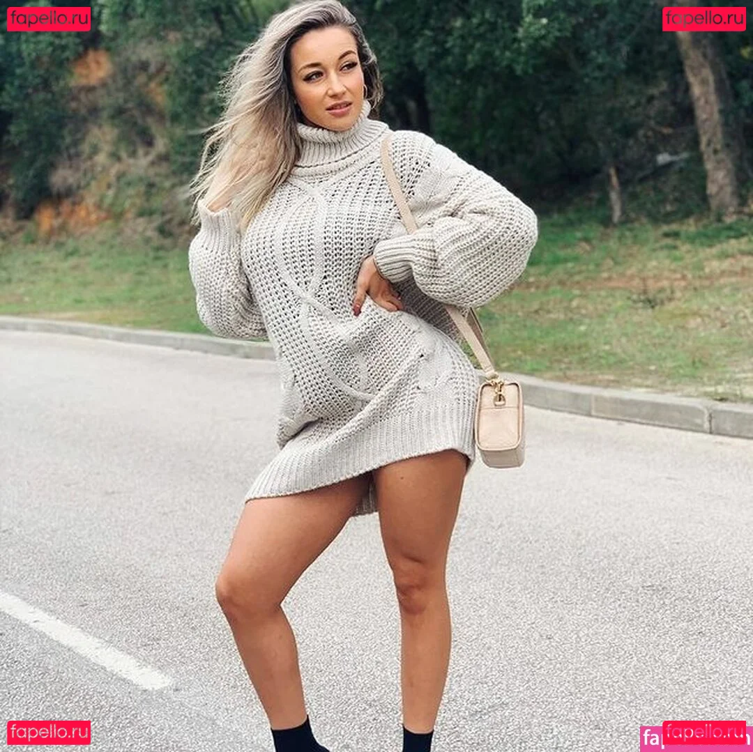 Catsoares Onlyfans Photo Gallery 