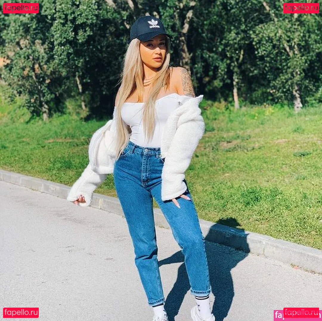 Catsoares Onlyfans Photo Gallery 