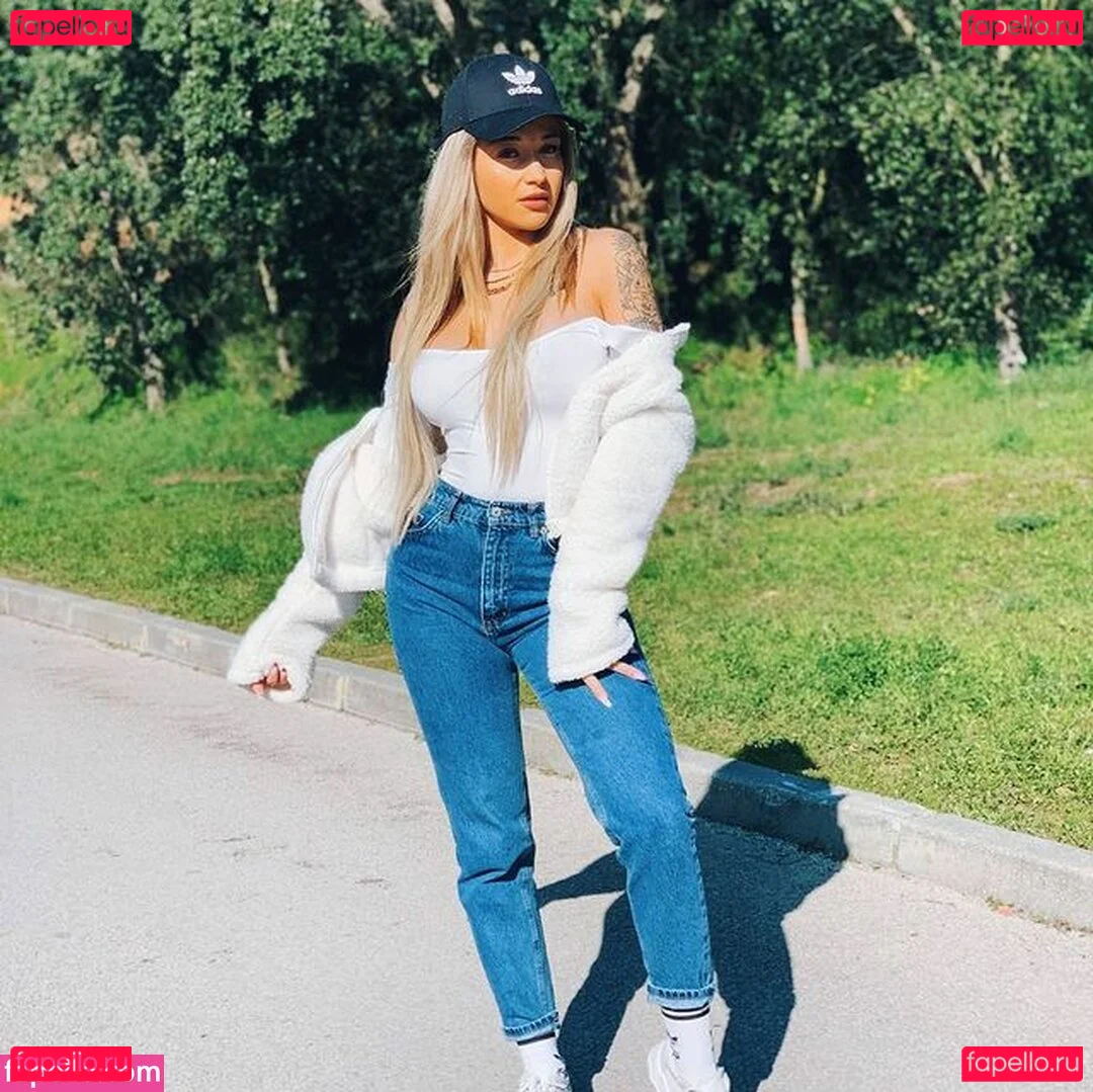 Catsoares Onlyfans Photo Gallery 