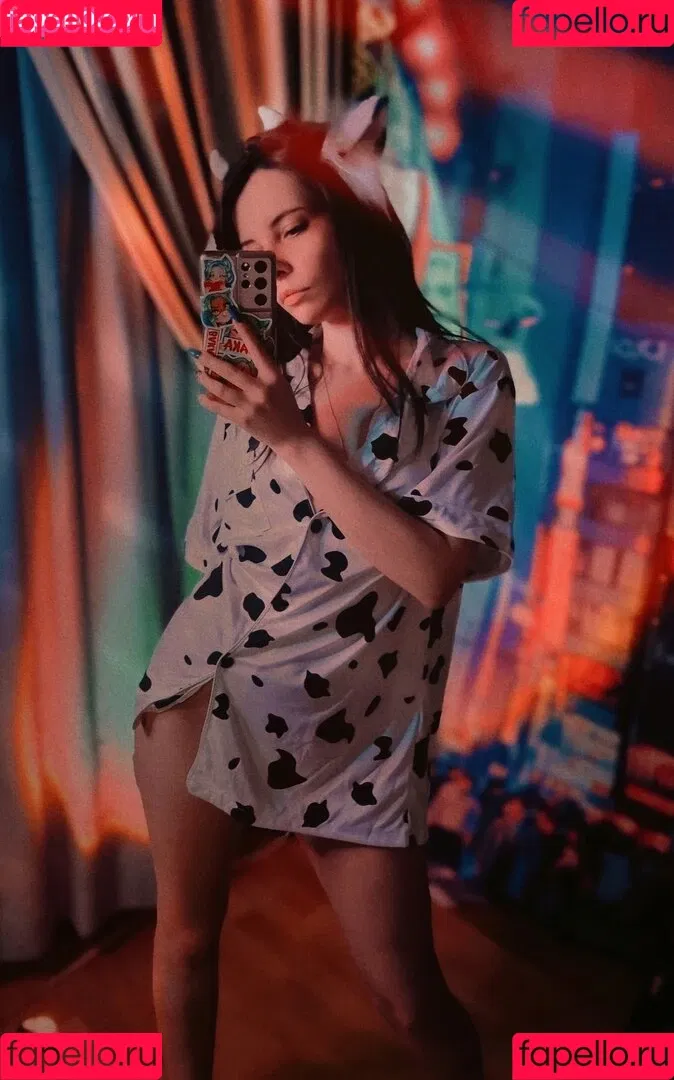 zelenaya_zlaya Onlyfans Photo Gallery 