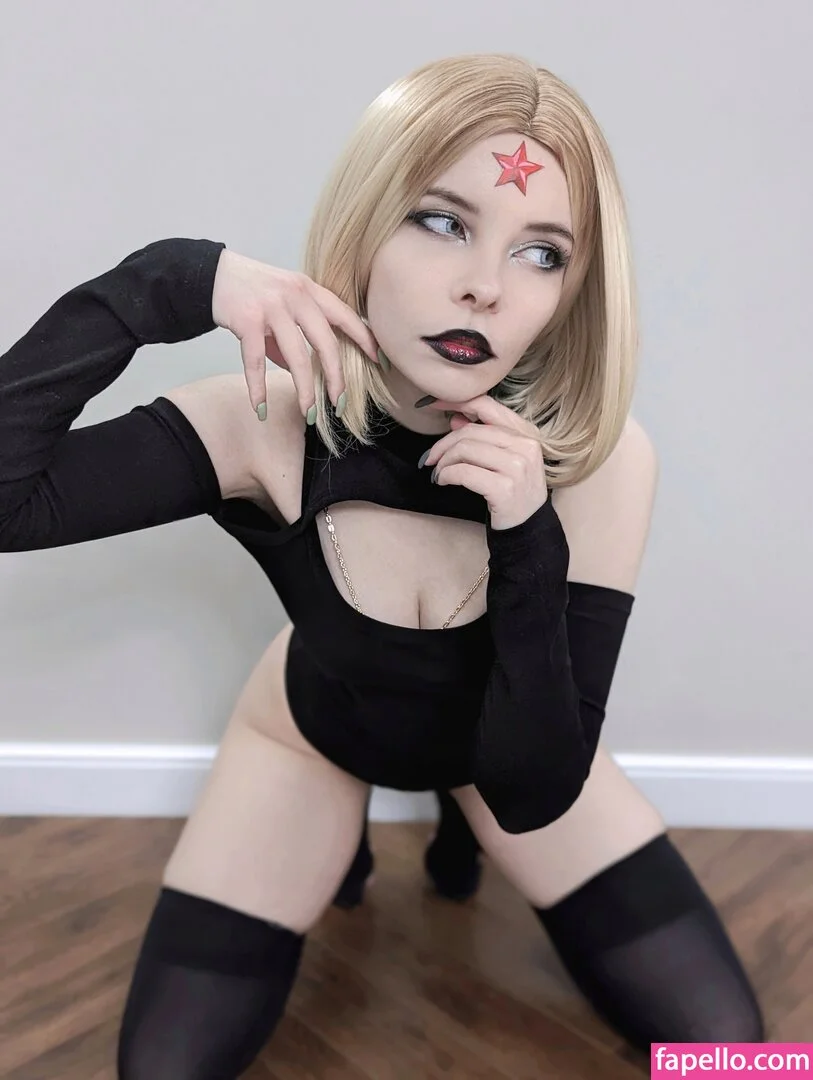 zelenaya_zlaya Onlyfans Photo Gallery 