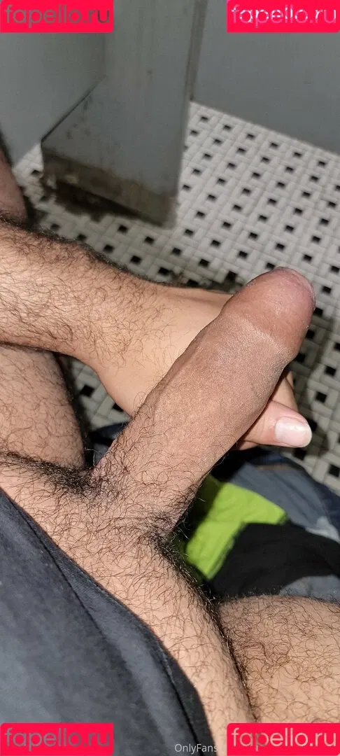 yourtopsfavoritetop Onlyfans Photo Gallery 