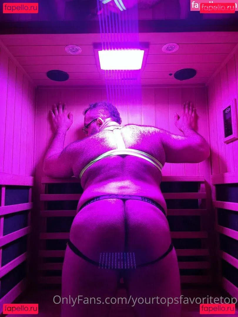 yourtopsfavoritetop Onlyfans Photo Gallery 