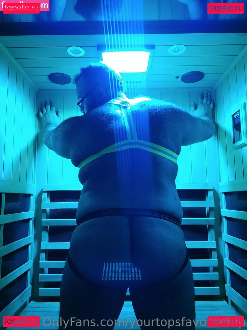 yourtopsfavoritetop Onlyfans Photo Gallery 