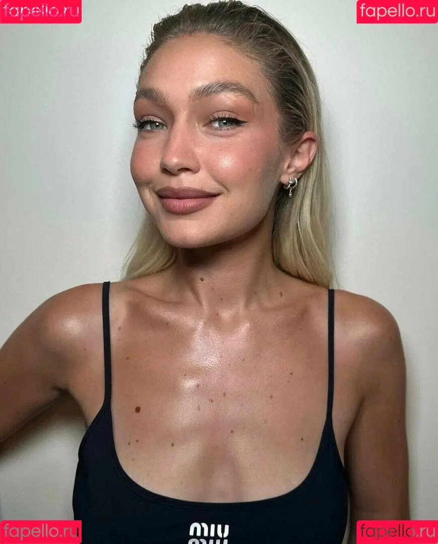 Gigi Hadid Onlyfans Photo Gallery 