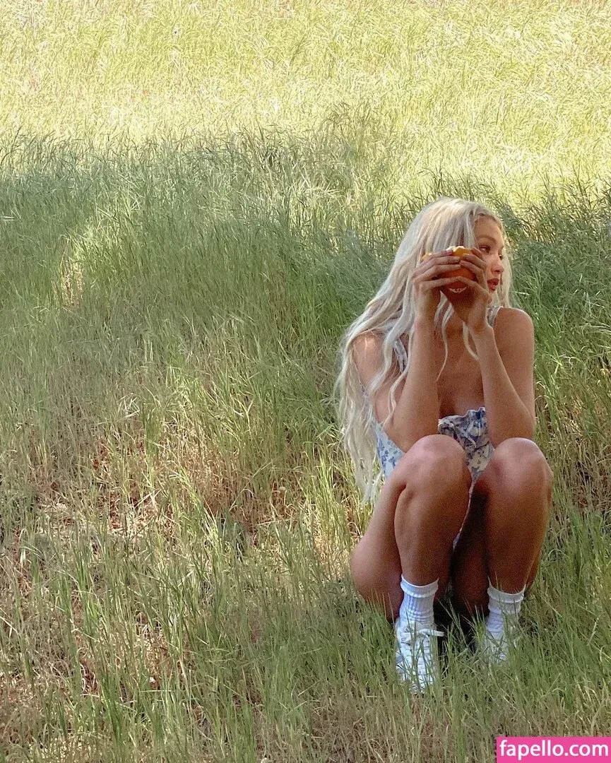 Gigi Hadid Onlyfans Photo Gallery 