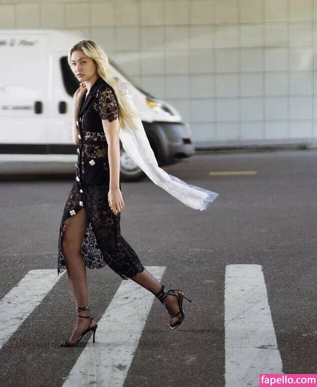 Gigi Hadid Onlyfans Photo Gallery 