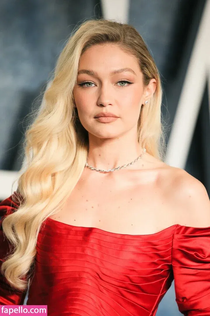 Gigi Hadid Onlyfans Photo Gallery 