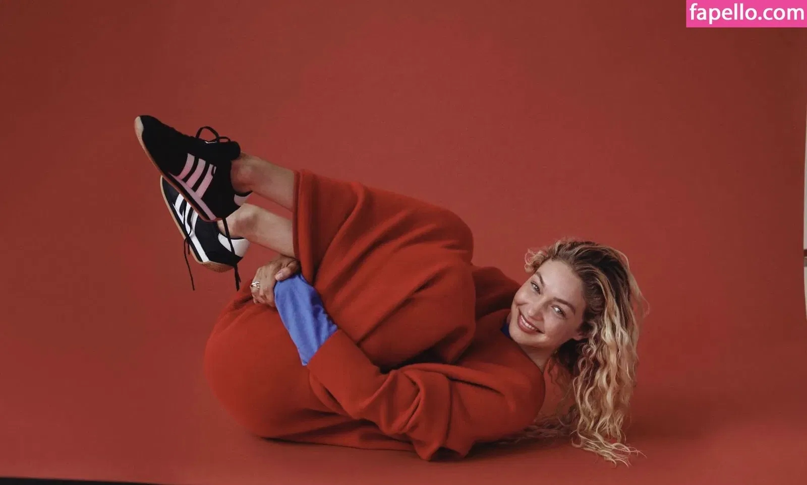 Gigi Hadid Onlyfans Photo Gallery 