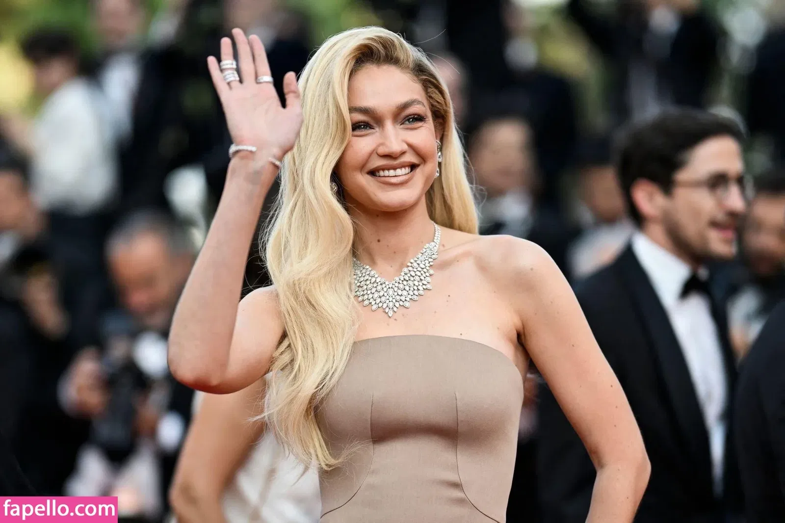 Gigi Hadid Onlyfans Photo Gallery 