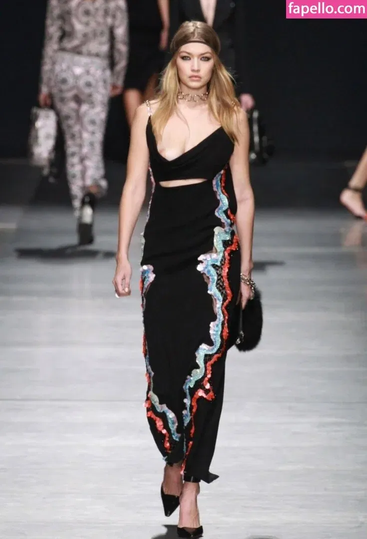 Gigi Hadid Onlyfans Photo Gallery 