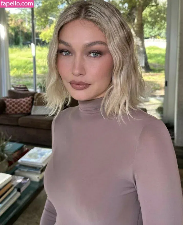 Gigi Hadid Onlyfans Photo Gallery 