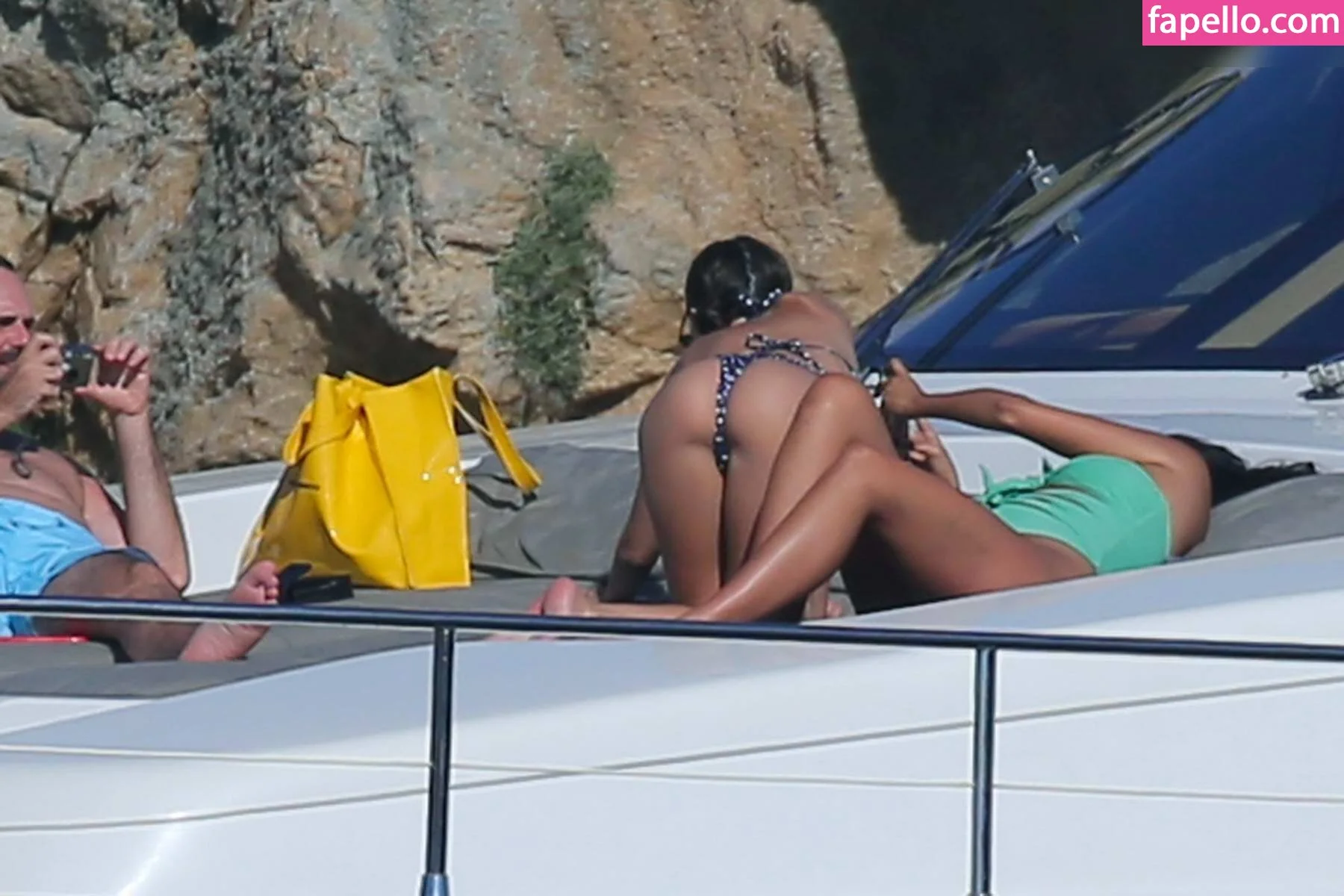 Gigi Hadid Onlyfans Photo Gallery 