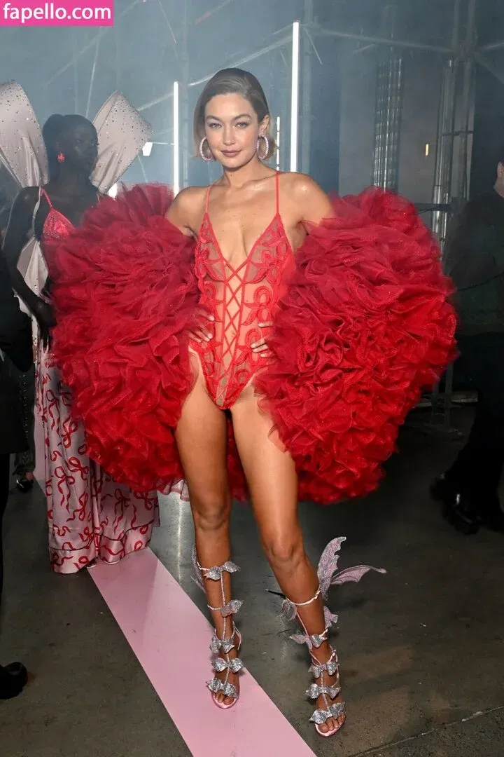 Gigi Hadid Onlyfans Photo Gallery 