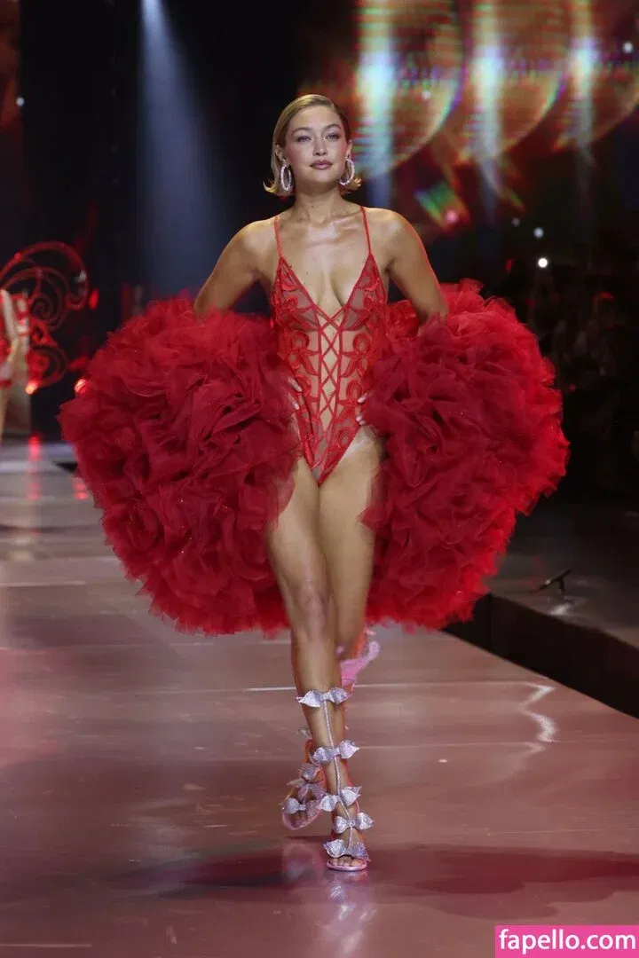 Gigi Hadid Onlyfans Photo Gallery 