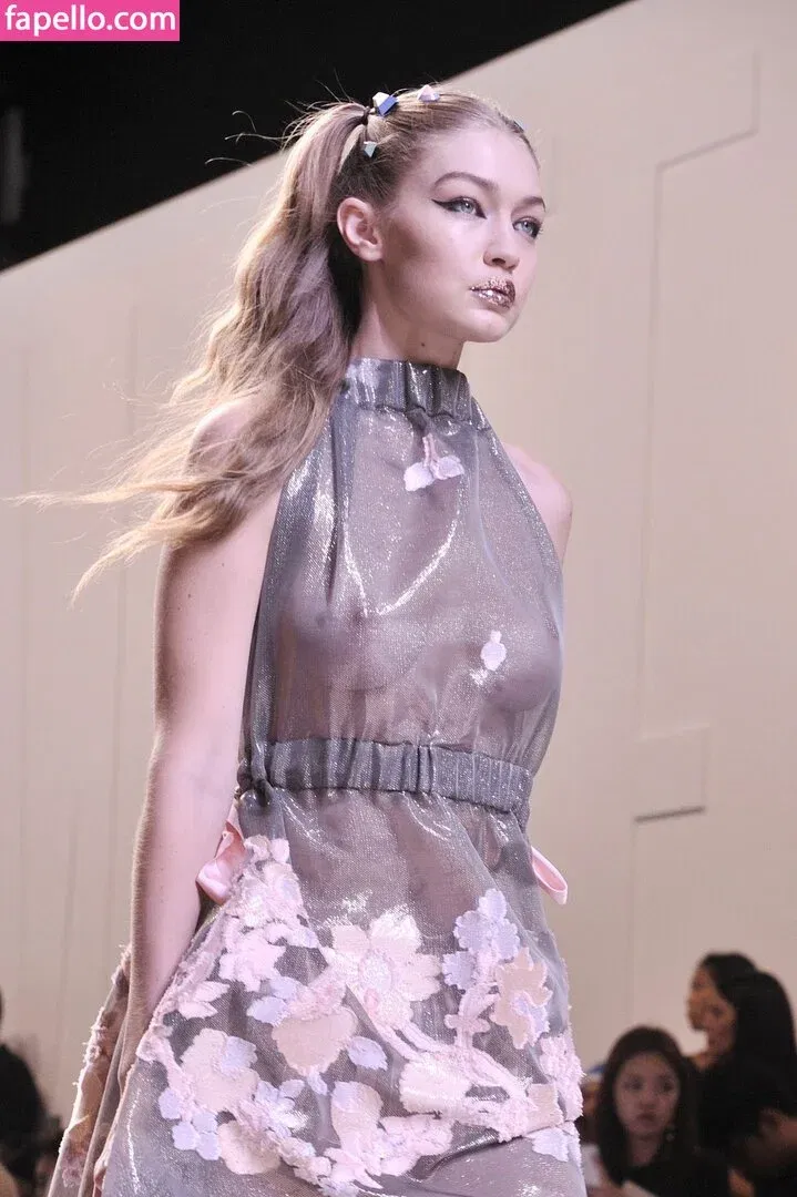 Gigi Hadid Onlyfans Photo Gallery 