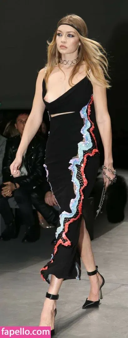 Gigi Hadid Onlyfans Photo Gallery 