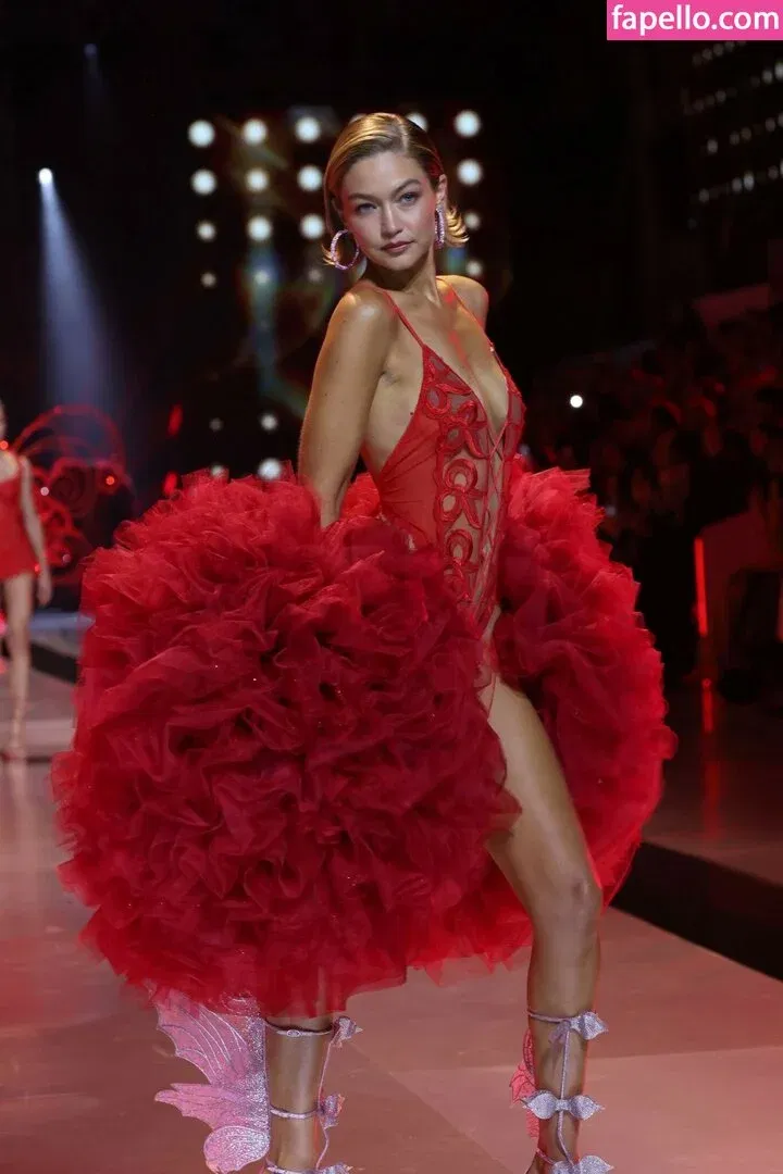 Gigi Hadid Onlyfans Photo Gallery 