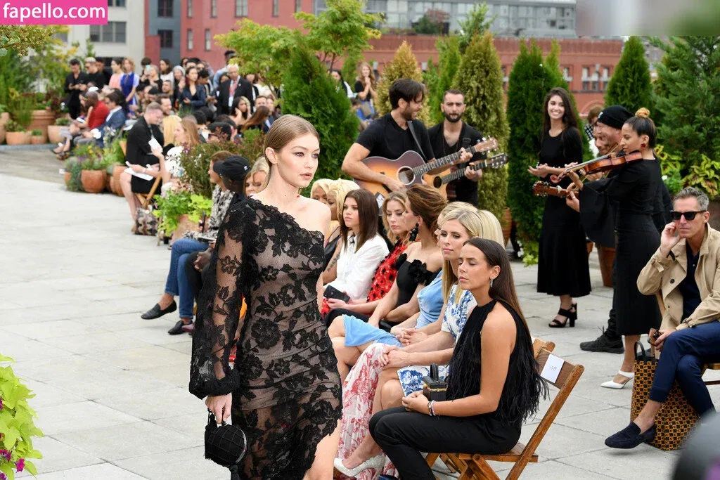 Gigi Hadid Onlyfans Photo Gallery 