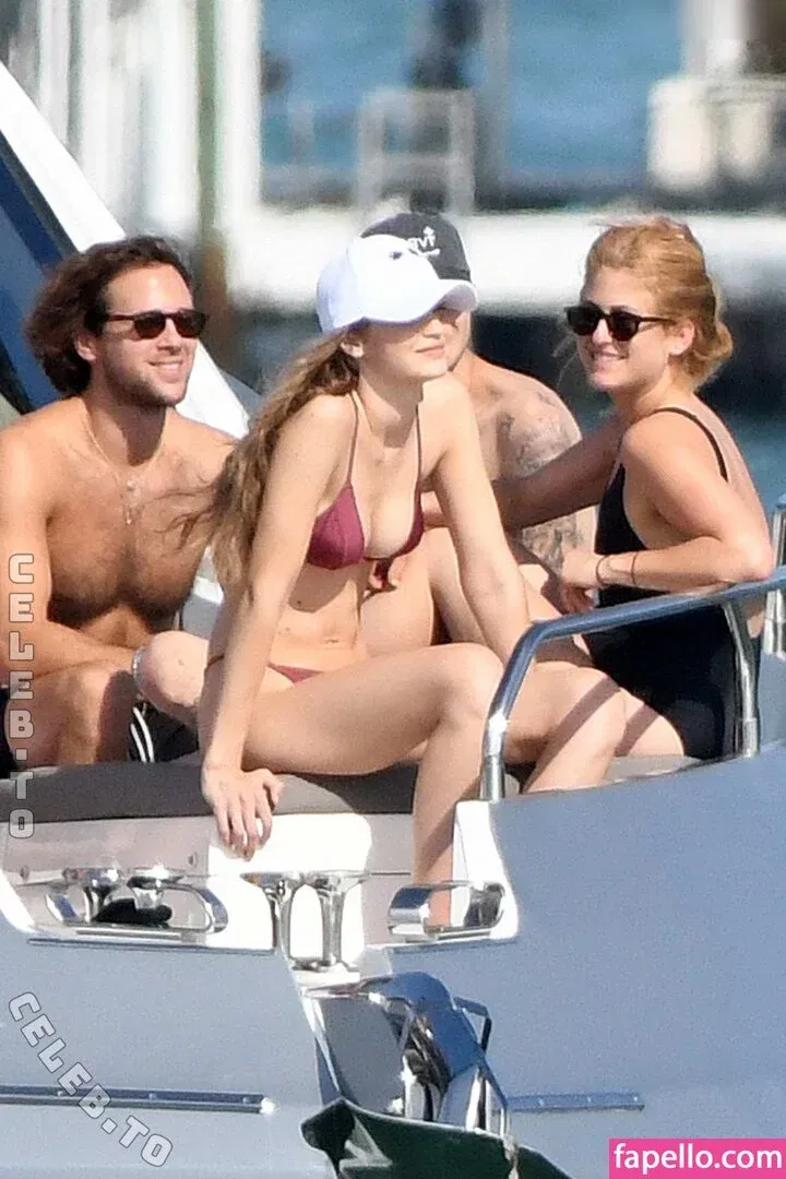 Gigi Hadid Onlyfans Photo Gallery 