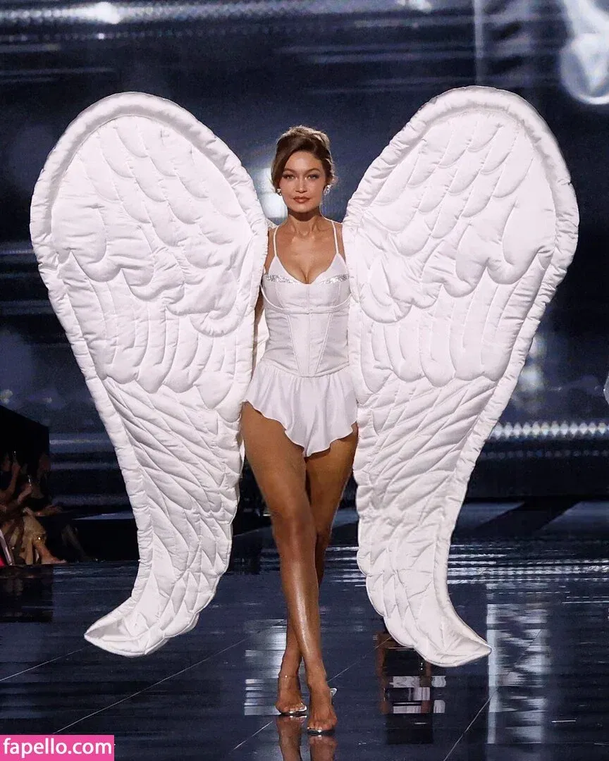 Gigi Hadid Onlyfans Photo Gallery 