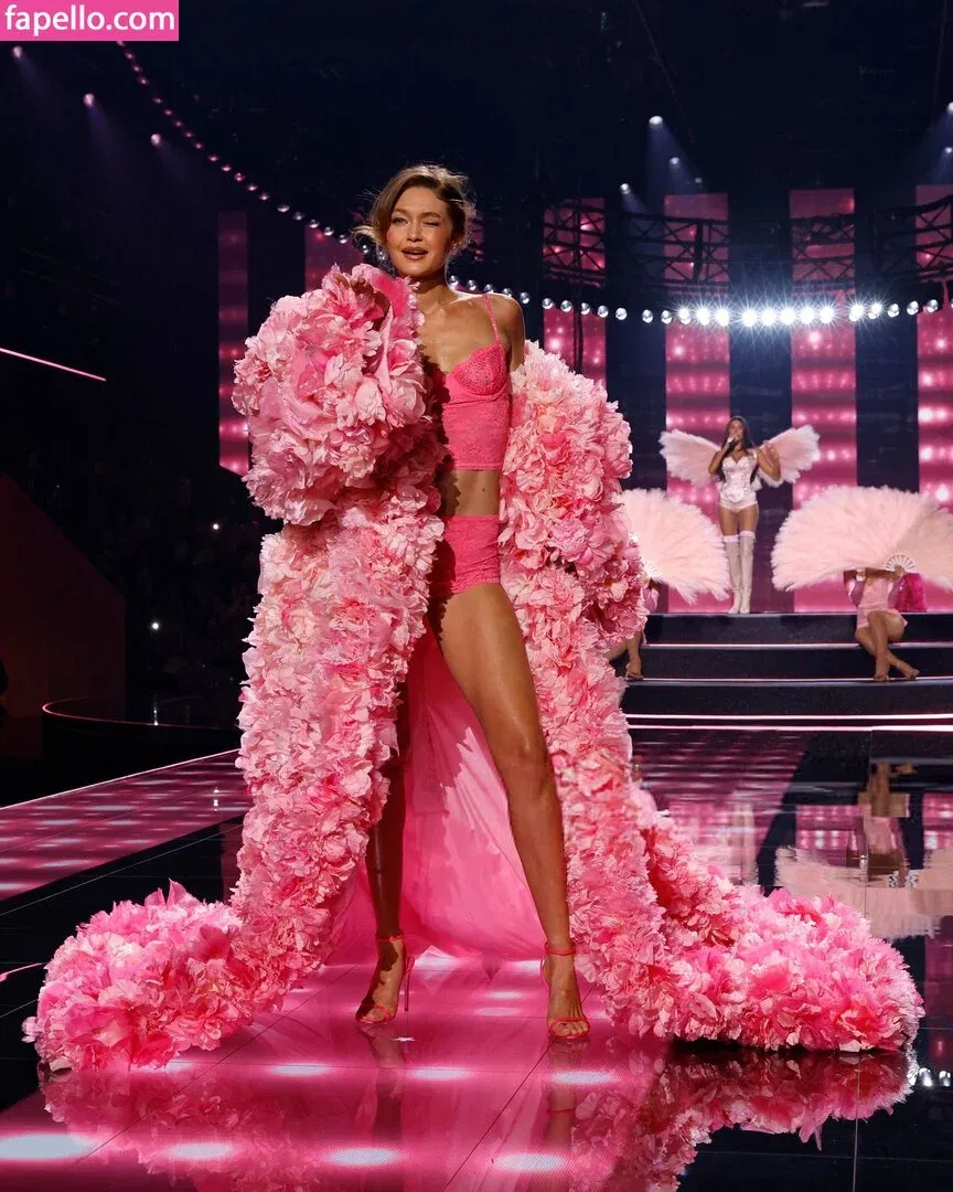 Gigi Hadid Onlyfans Photo Gallery 