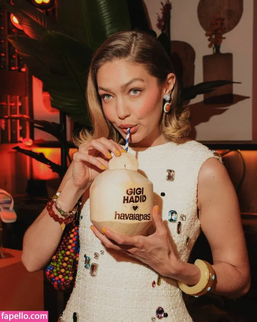 Gigi Hadid Onlyfans Photo Gallery 