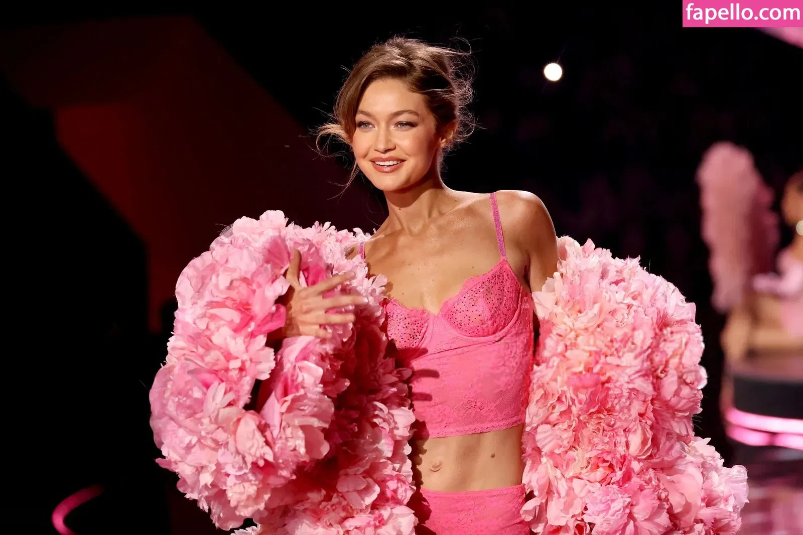 Gigi Hadid Onlyfans Photo Gallery 