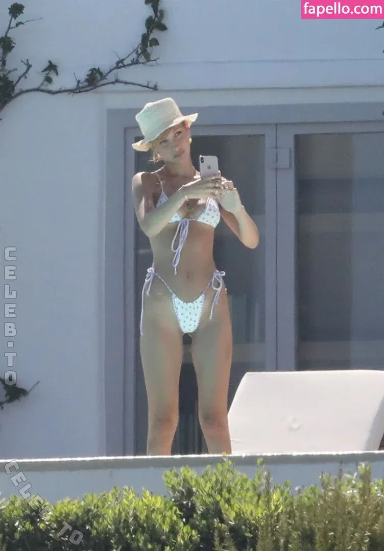 Gigi Hadid Onlyfans Photo Gallery 