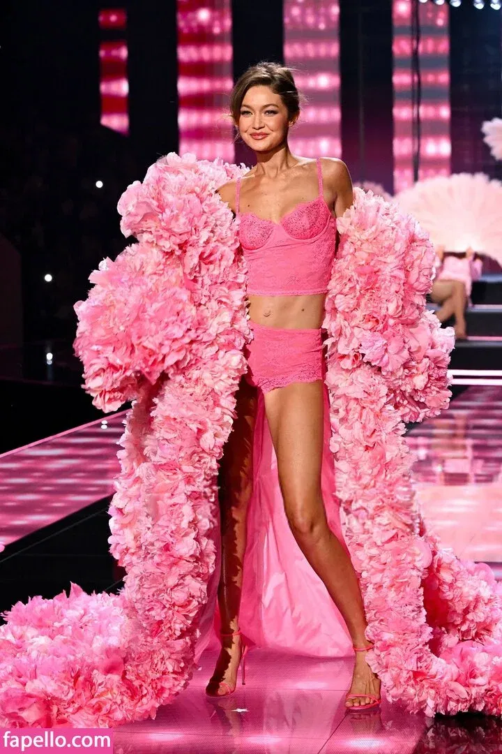 Gigi Hadid Onlyfans Photo Gallery 