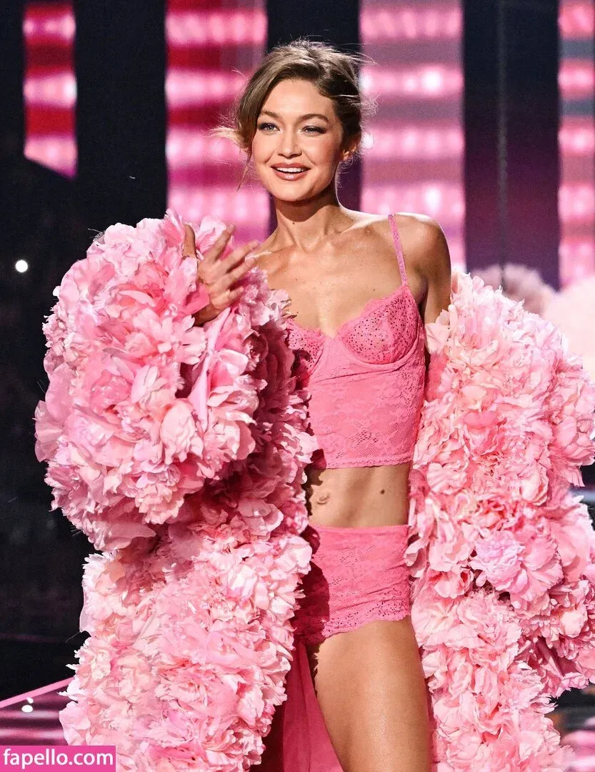 Gigi Hadid Onlyfans Photo Gallery 