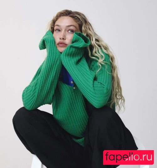 Gigi Hadid Nude Onlyfans Photo 424