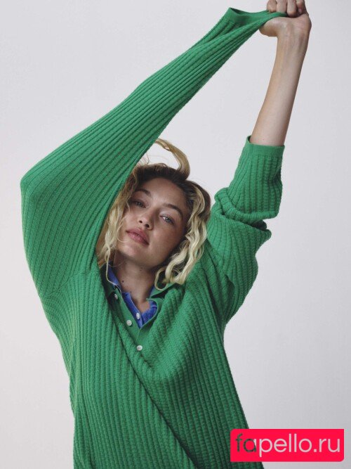 Gigi Hadid Nude Onlyfans Photo 423